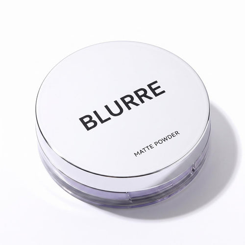 Blurre Matte Powder compact, closed